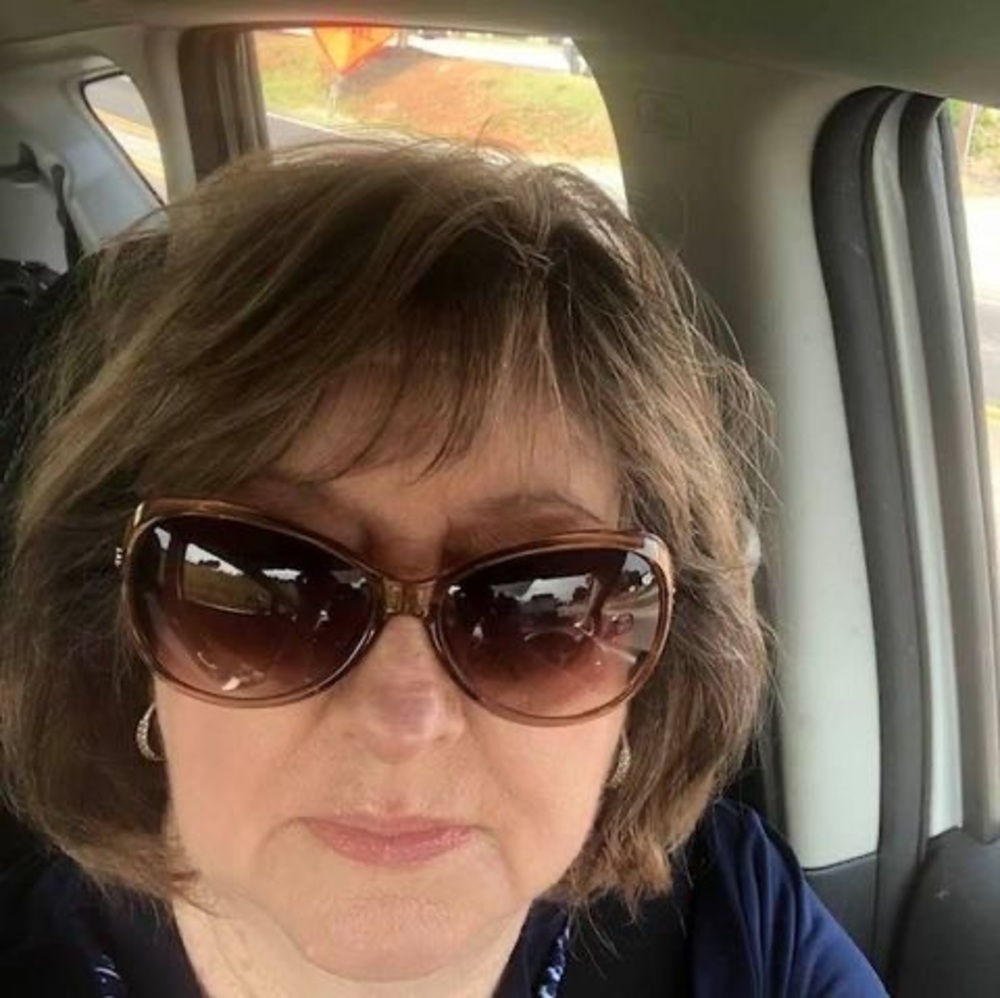 Meet your Posher, Eileen